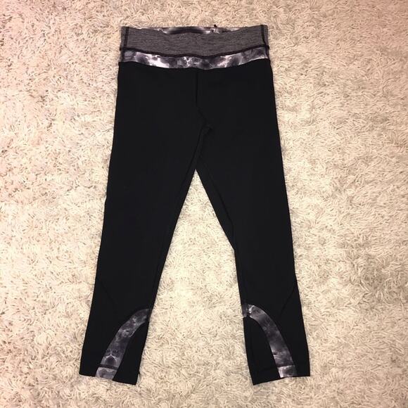 Lululemon Run: Inspire Crop Black 4 - Picture 2 of 8